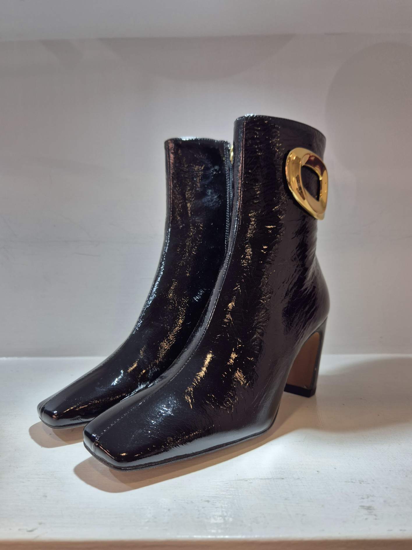 DRALO - NERO VERNICE