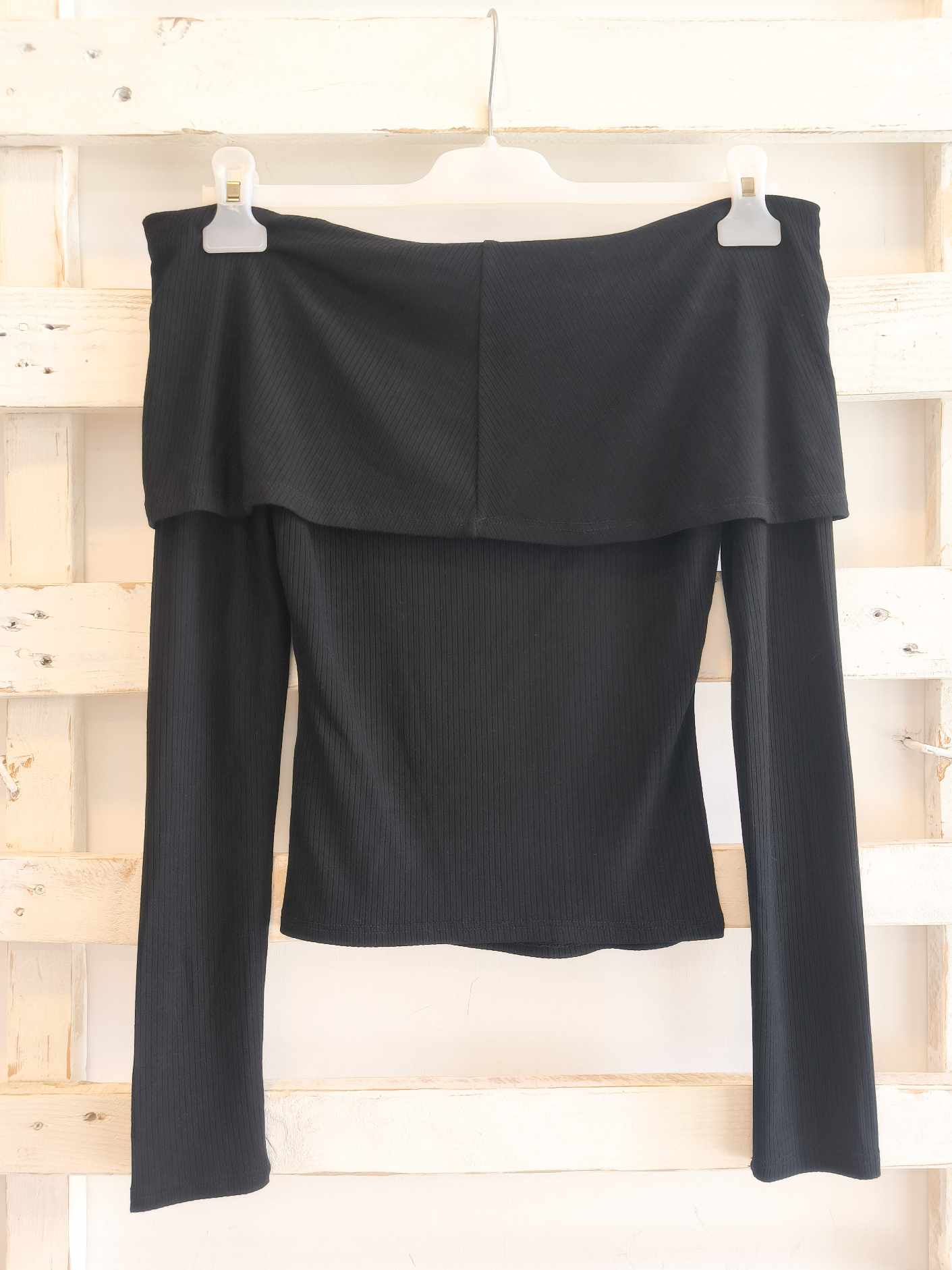 MAGLIA SPALLA SCESA - BLACK