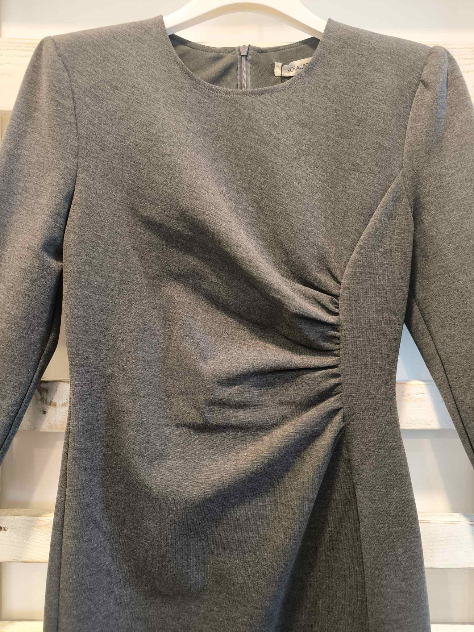 ABITO CON ARRICCIO LATERALE - Grigio