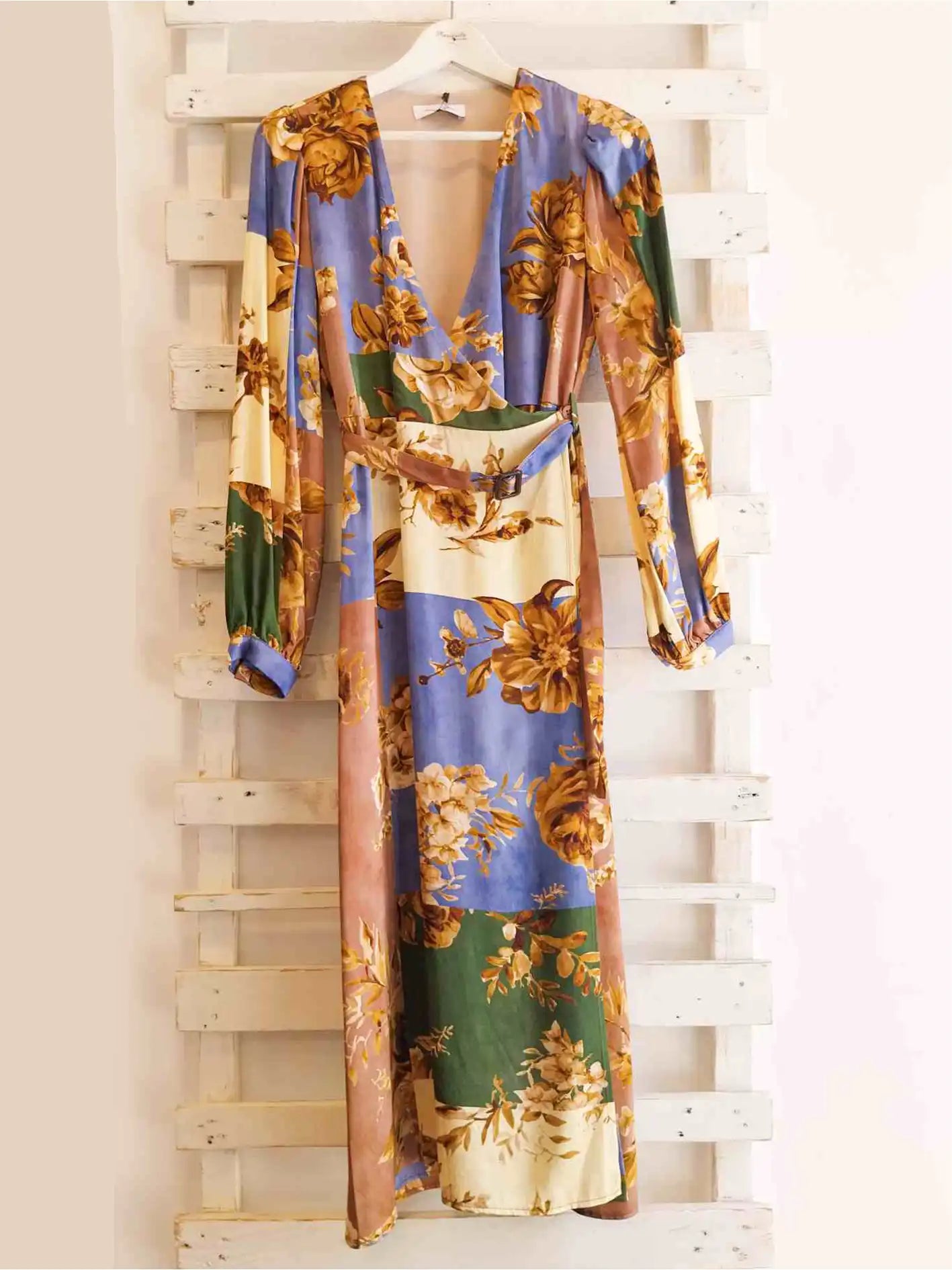 ABITO RASO STAMPA - polvere