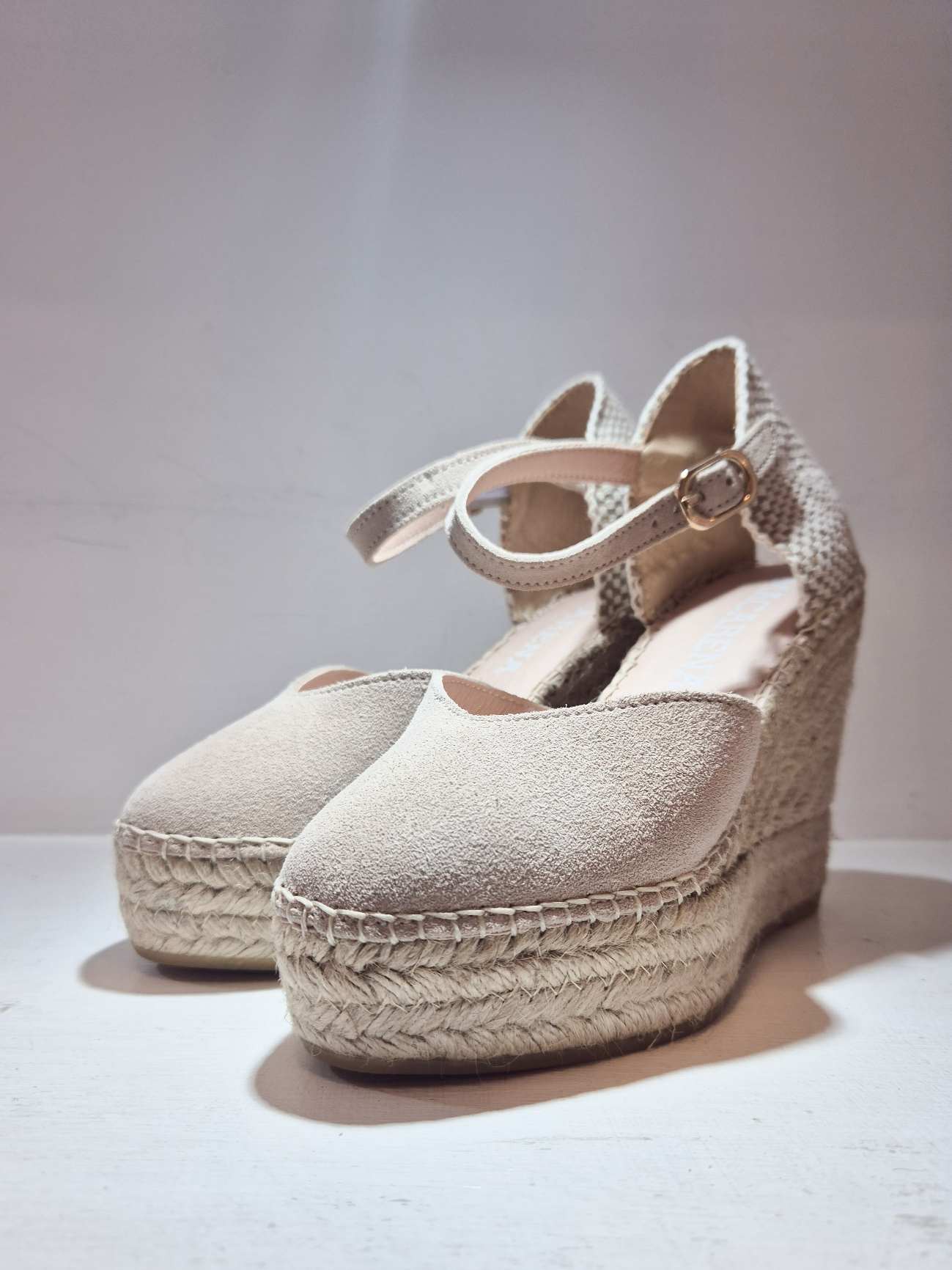 SERRAJE - beige