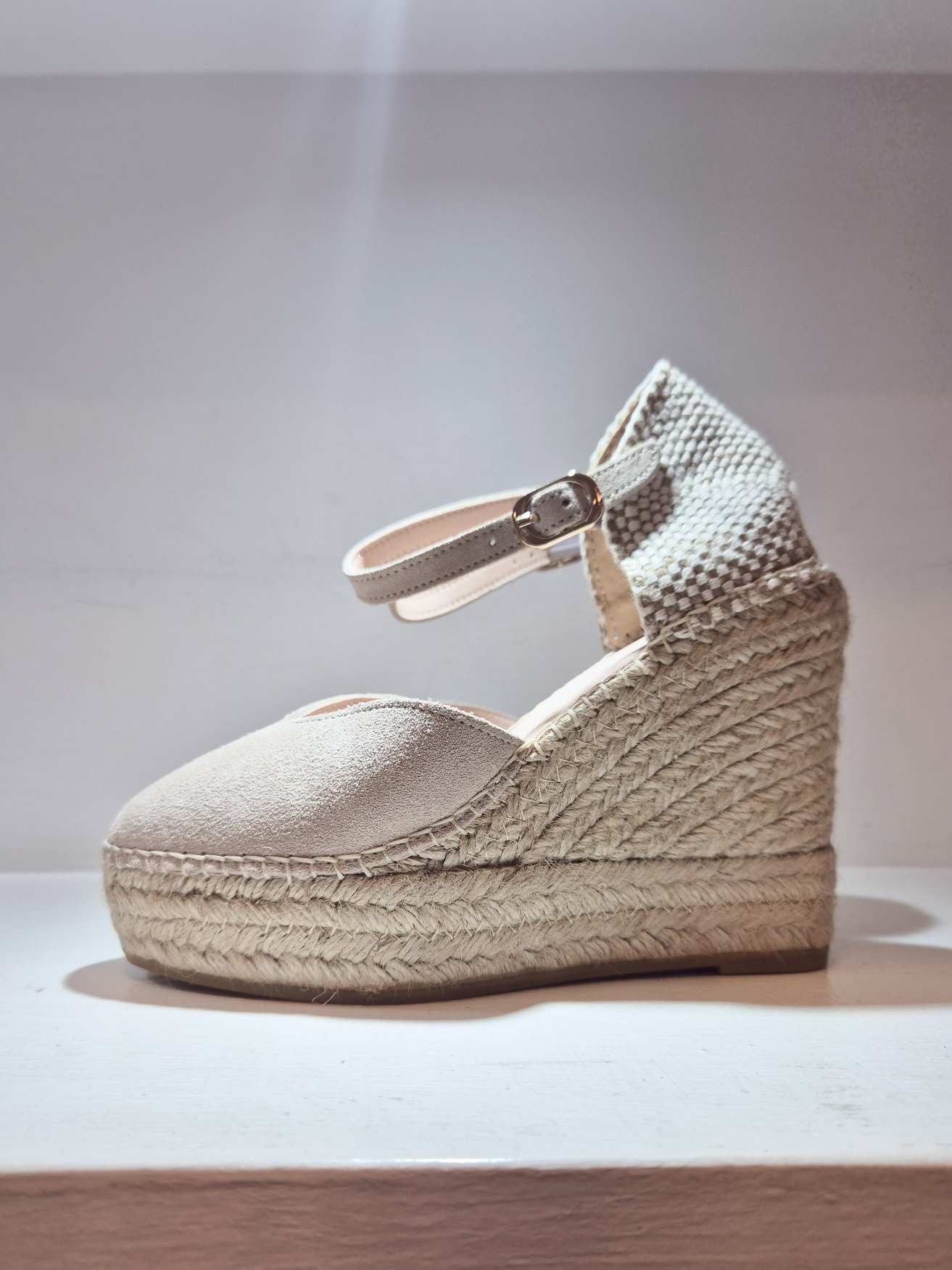 SERRAJE - beige