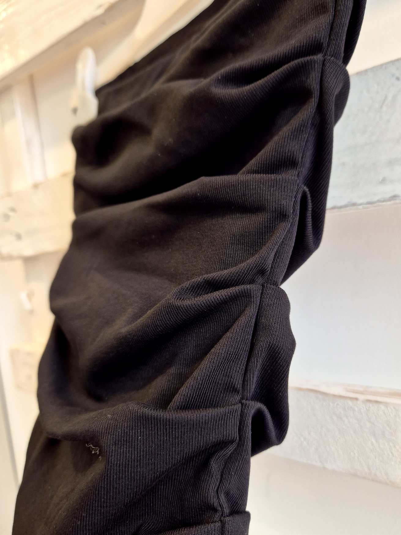 TOP ARRICCIATO - BLACK