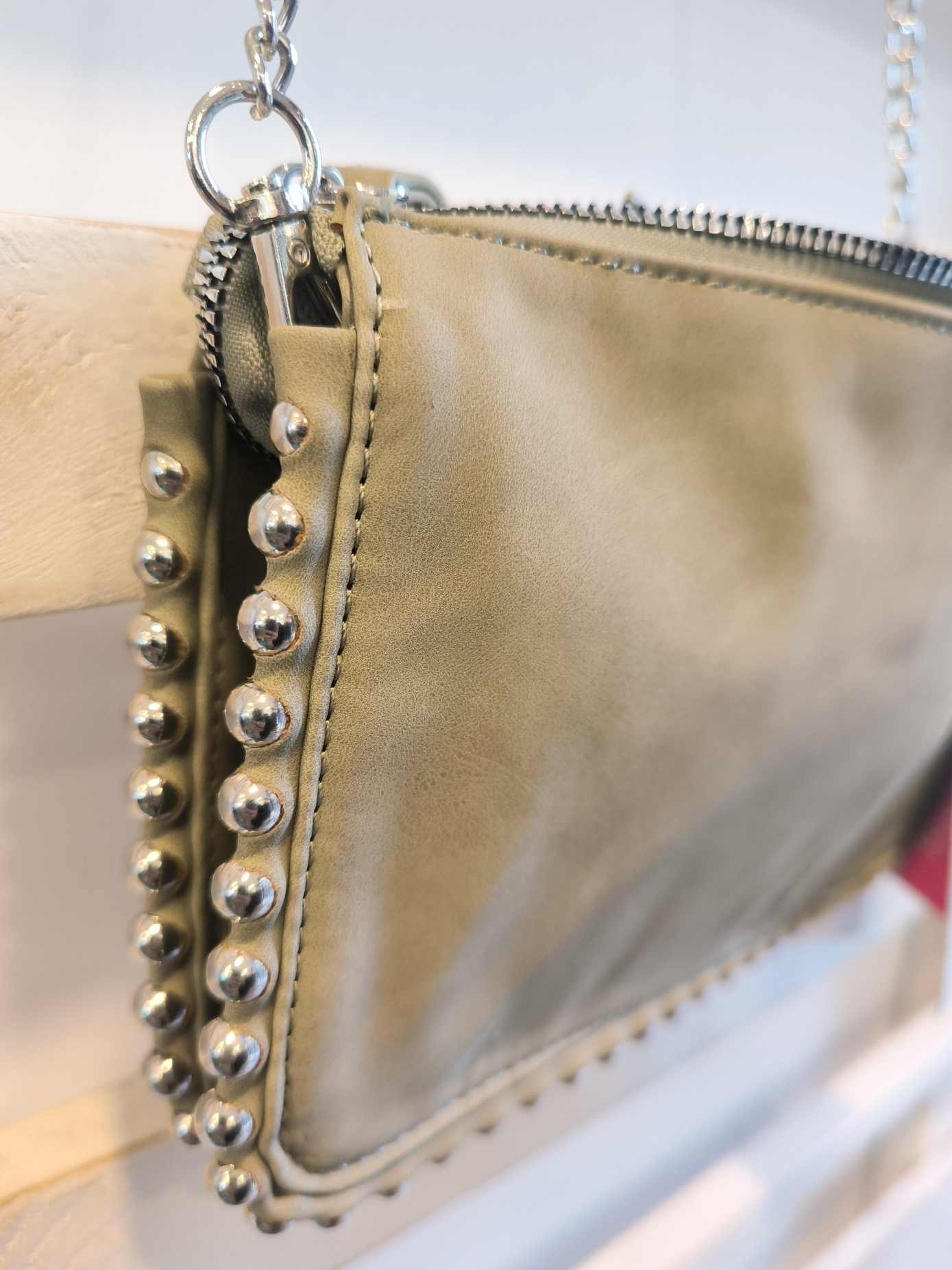 borsa borchie - kaki