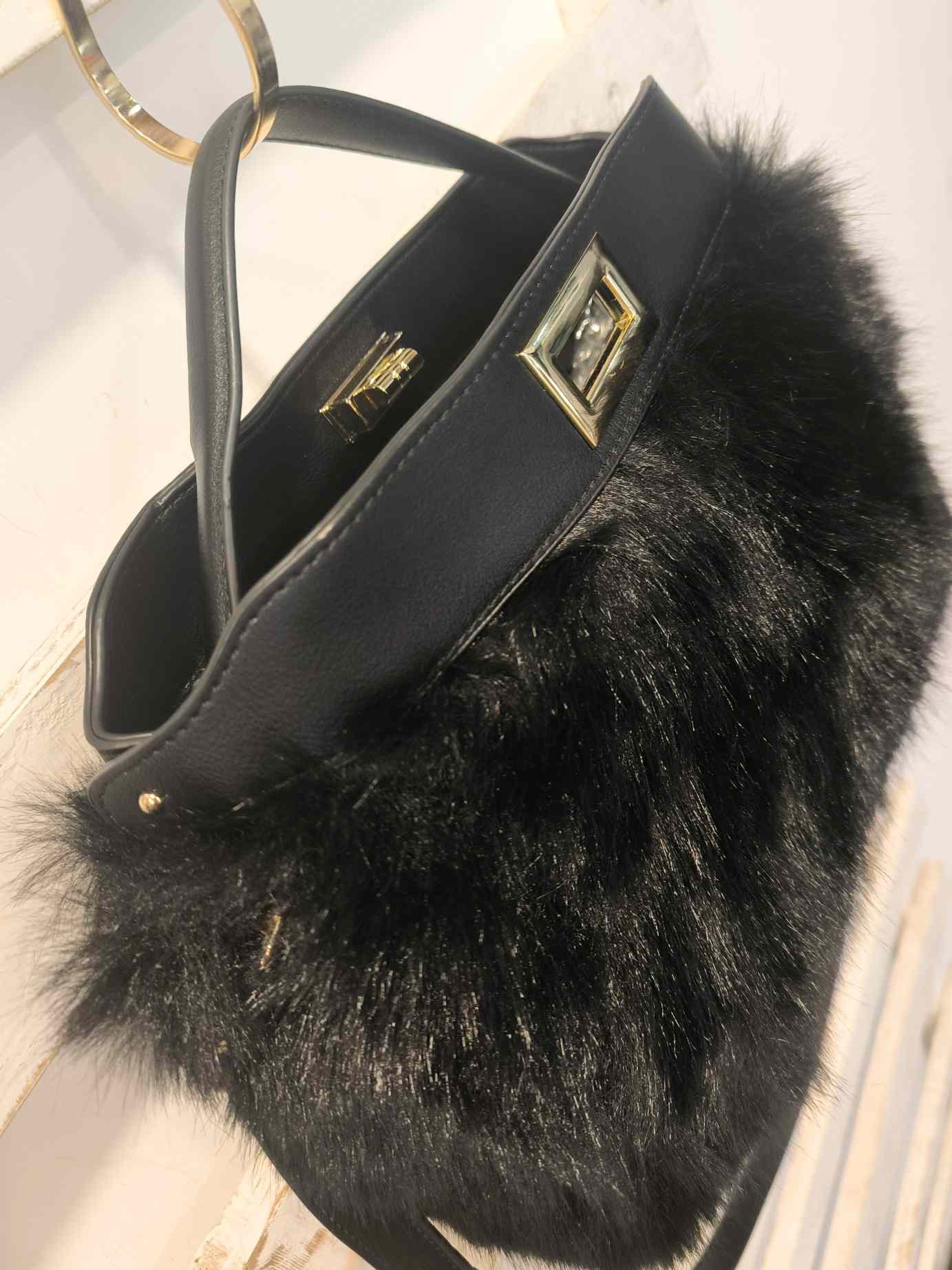 BORSA PELUCHE - BLACK