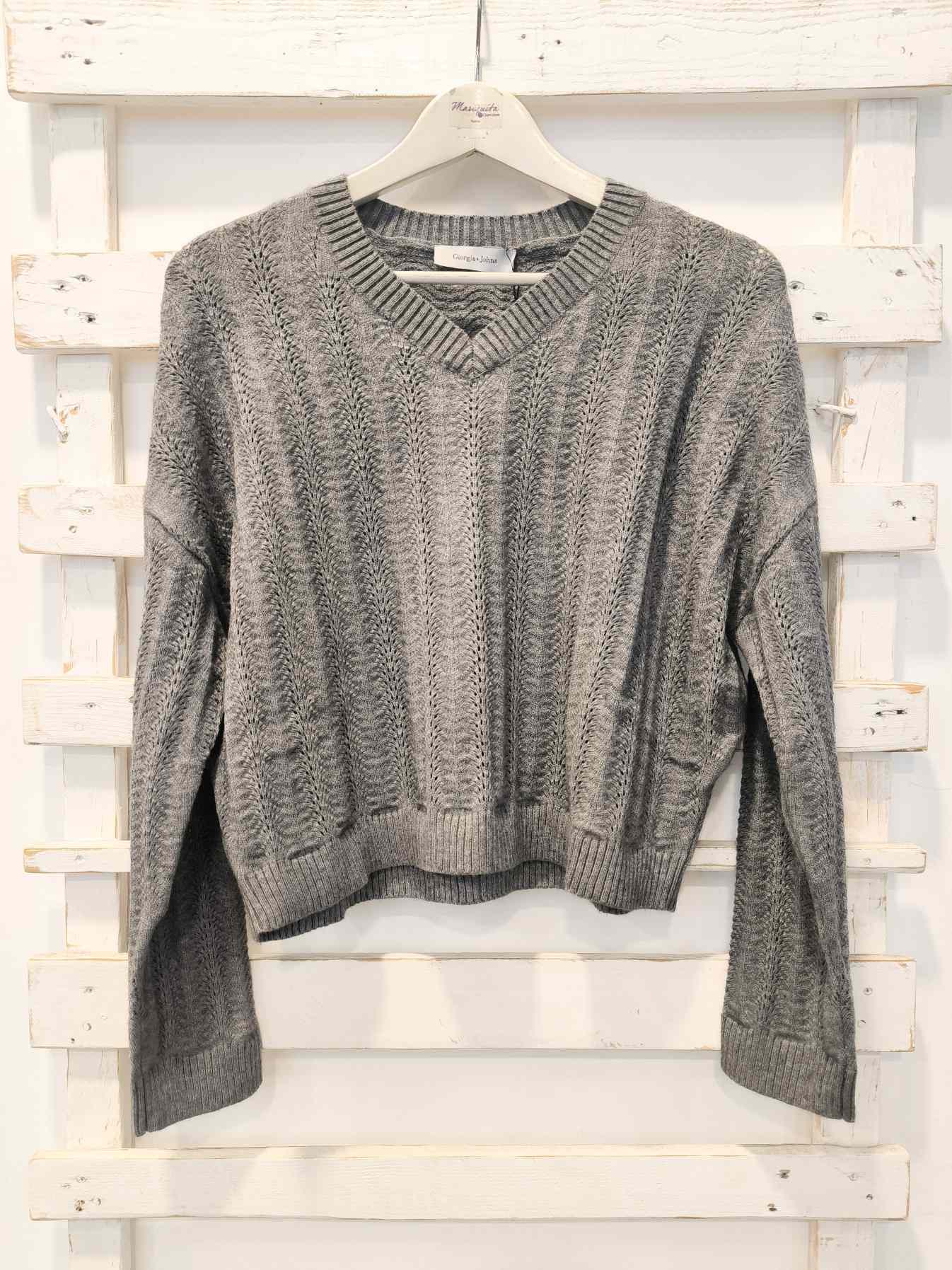 MAGLIONE SCOLLO A V - Grigio