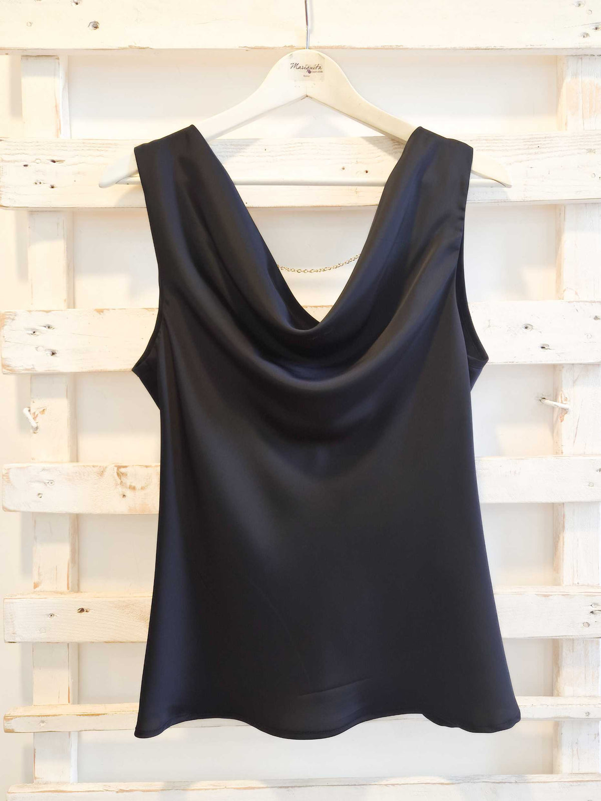 TOP SCOLLO CATENA - nero