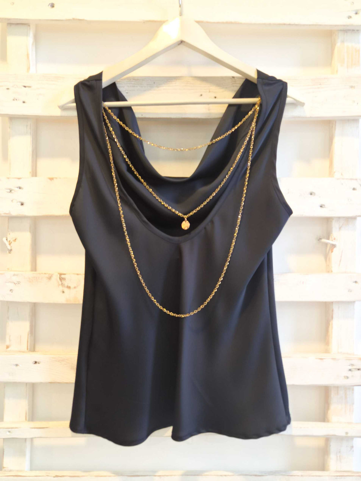 TOP SCOLLO CATENA - nero