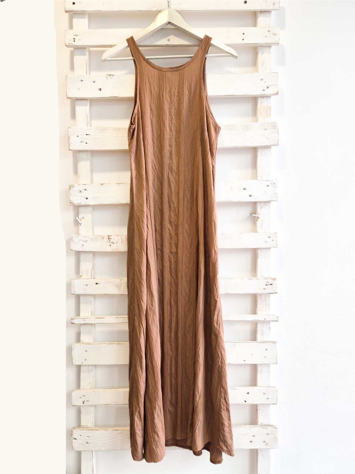 ABITO LUNGO SMANICATO - Cioccolato